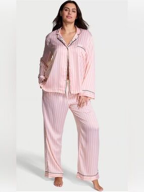 Victoria's Secret Light Pink Pajama set
(Pants and top)